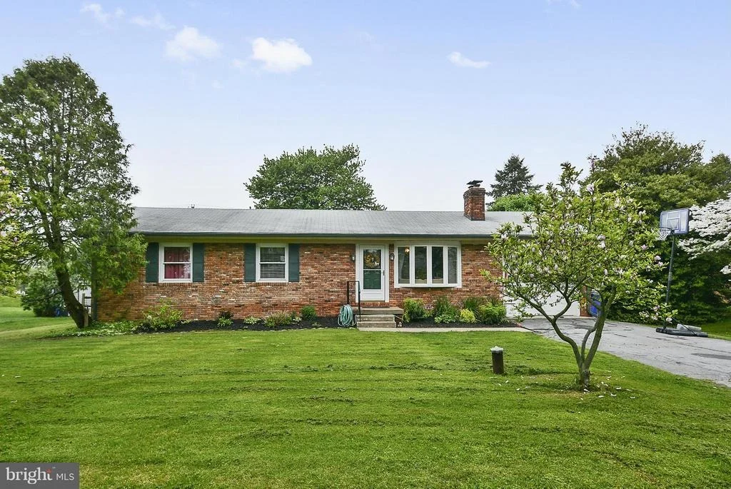 Photo of 7810 SPOUT SPRING ROAD