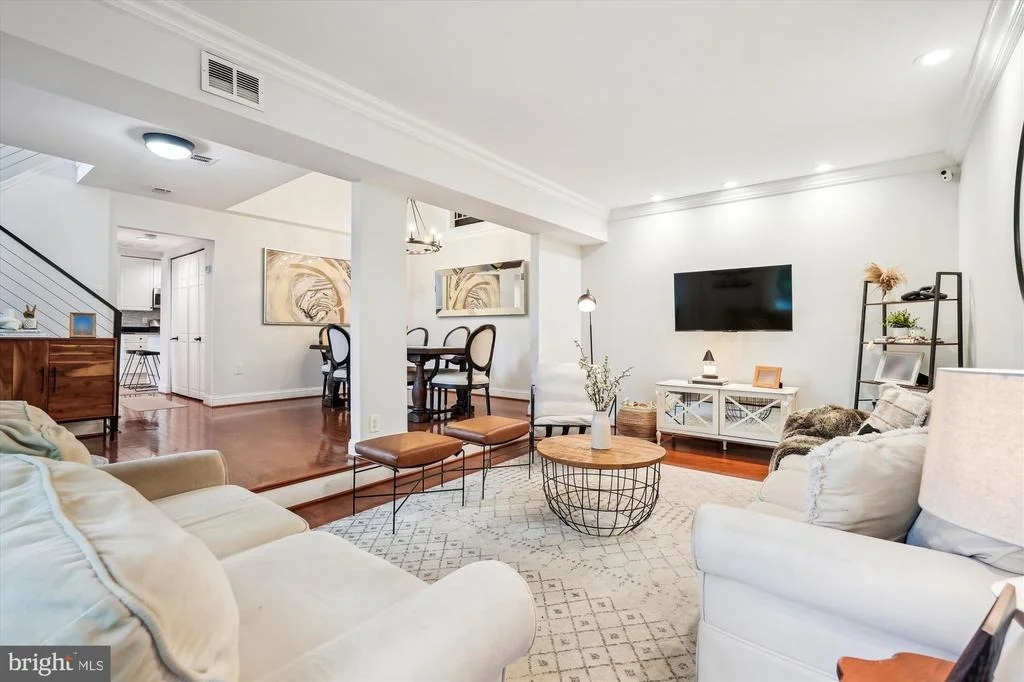 Photo of 15109 WATERGATE ROAD