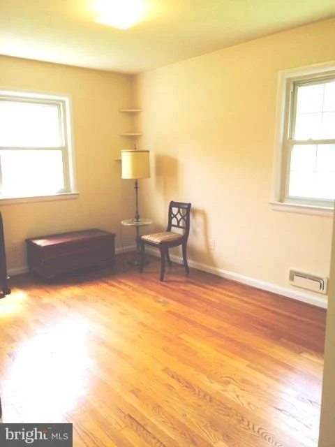Photo of 415 NEALE AVENUE