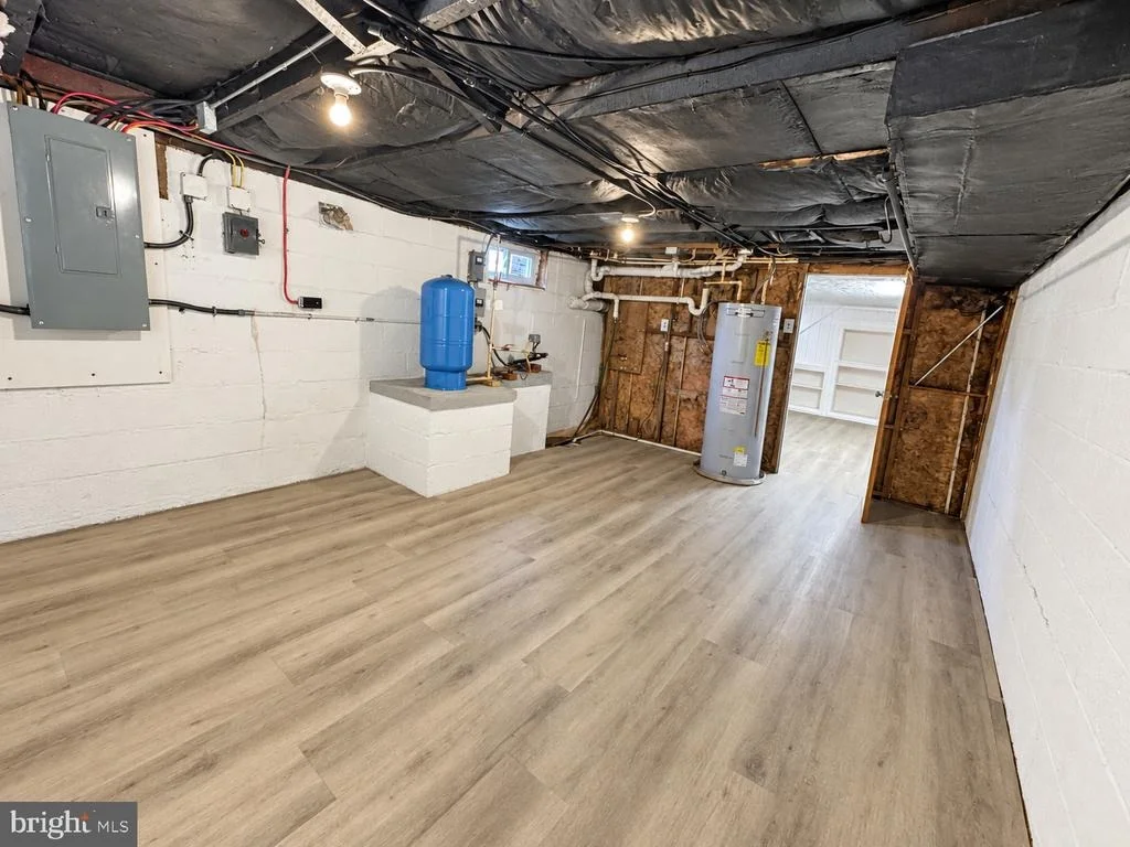 Photo of 8921 YELLOW SPRINGS ROAD