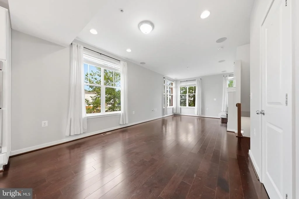 Photo of 1402 WHEYFIELD DRIVE