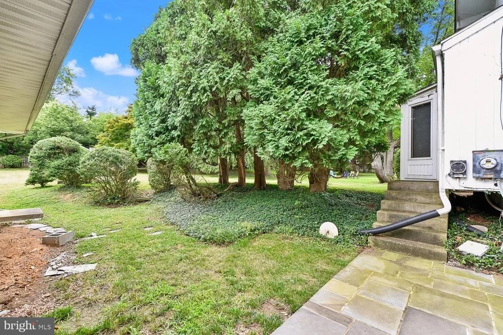 Photo of 7933 STEVENSON ROAD
