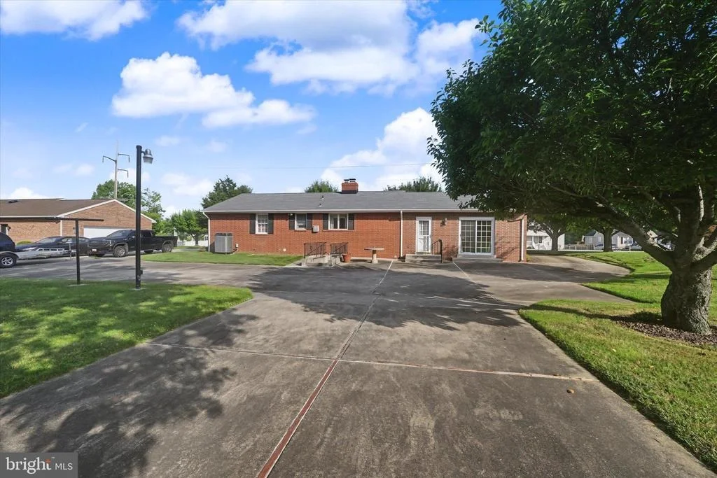 Photo of 9939 BIRD RIVER ROAD