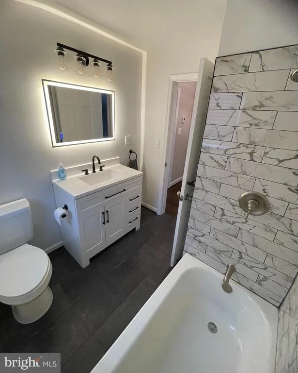 Photo of 401 FOREST VIEW