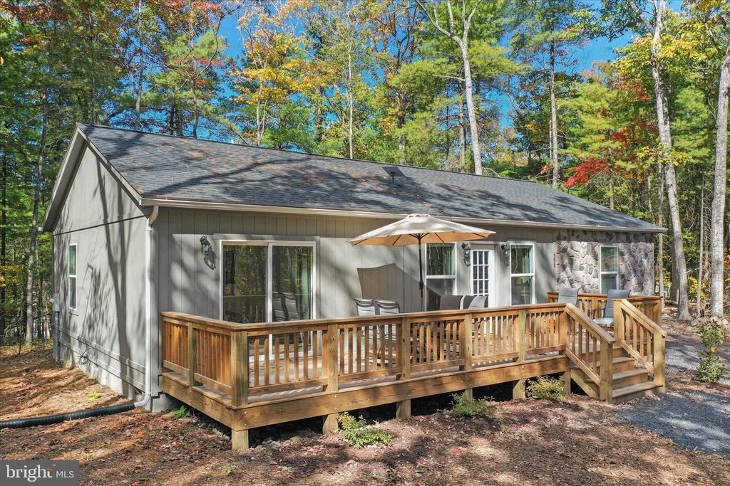 Photo of 598 CRAB APPLE ROAD