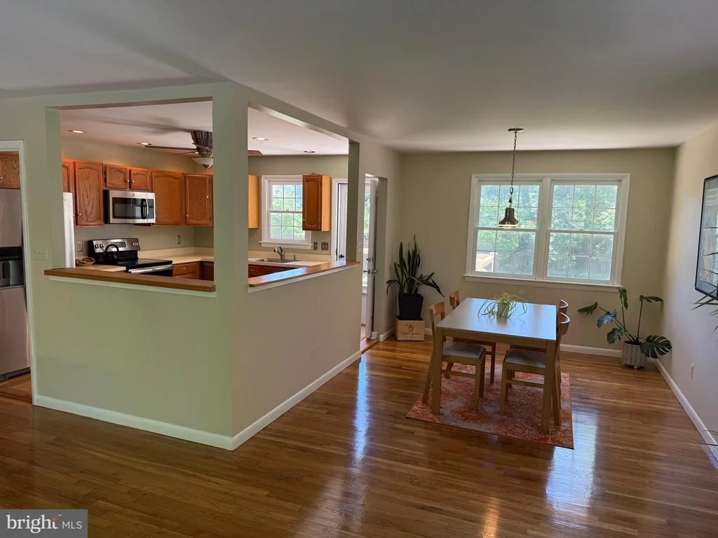 Photo of 1022 HARBOR DRIVE