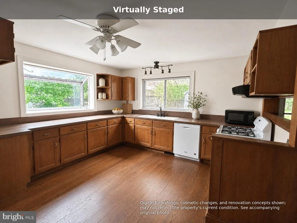 Photo of 6372 SHADY SIDE ROAD W