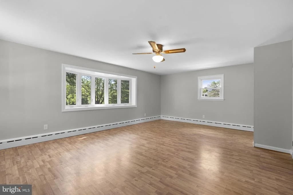 Photo of 18015 MUNCASTER ROAD