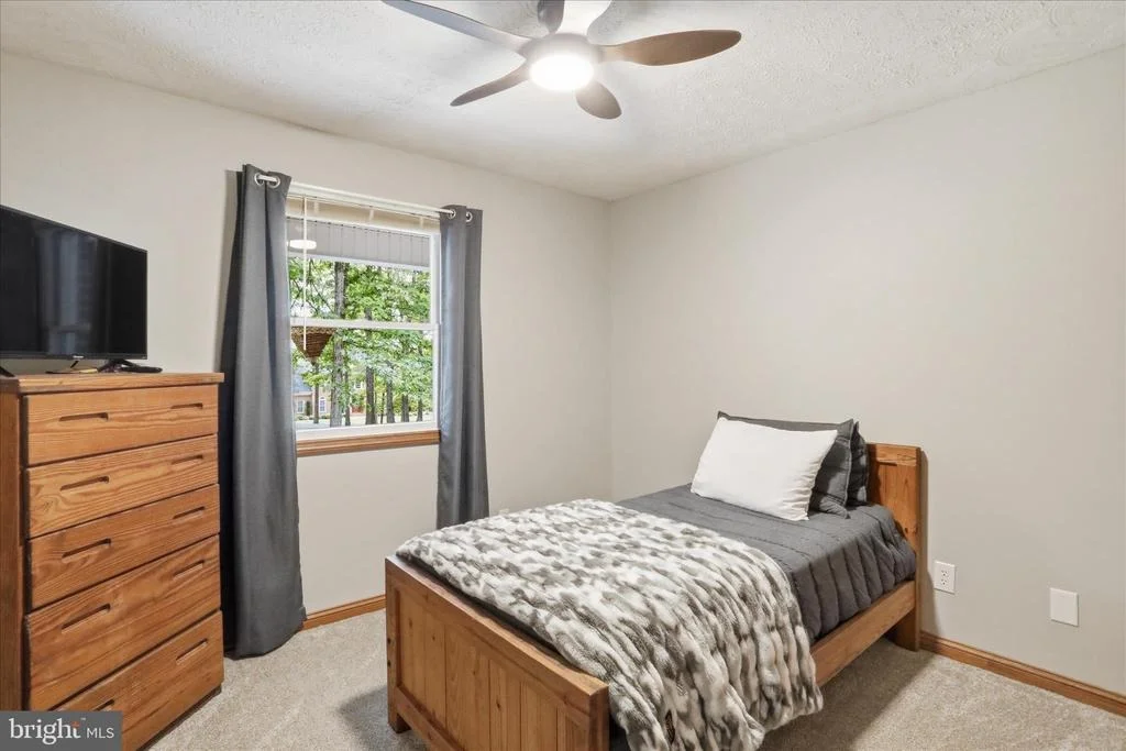 Photo of 435 SUMMIT DRIVE