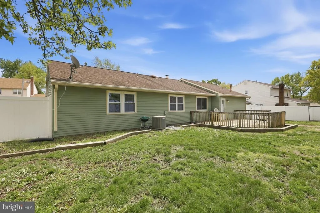 Photo of 302 WINDSOR LANE