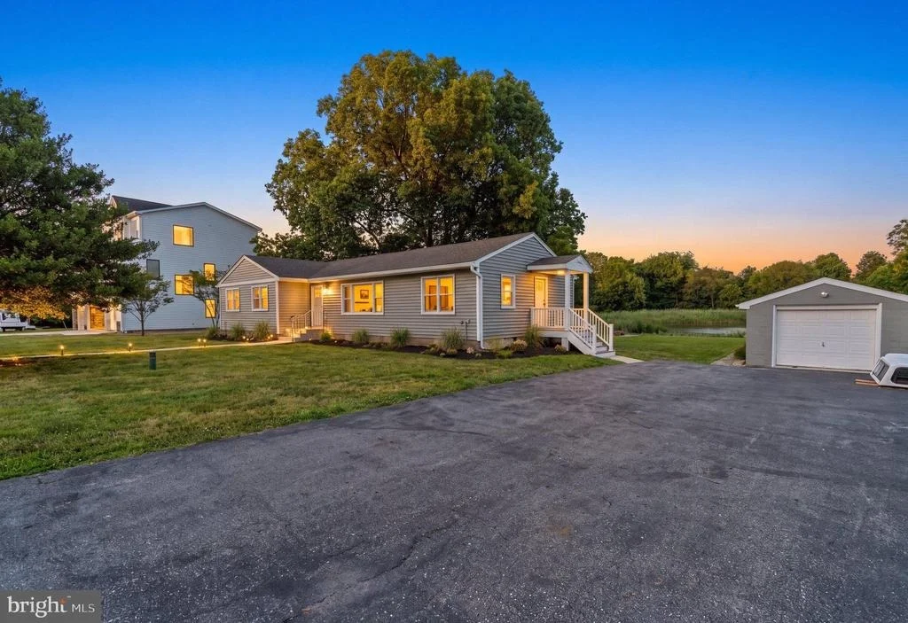 Photo of 205 RIVERSIDE DRIVE