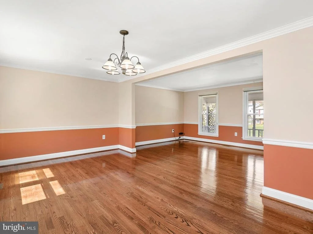 Photo of 2339 DECKMAN LANE