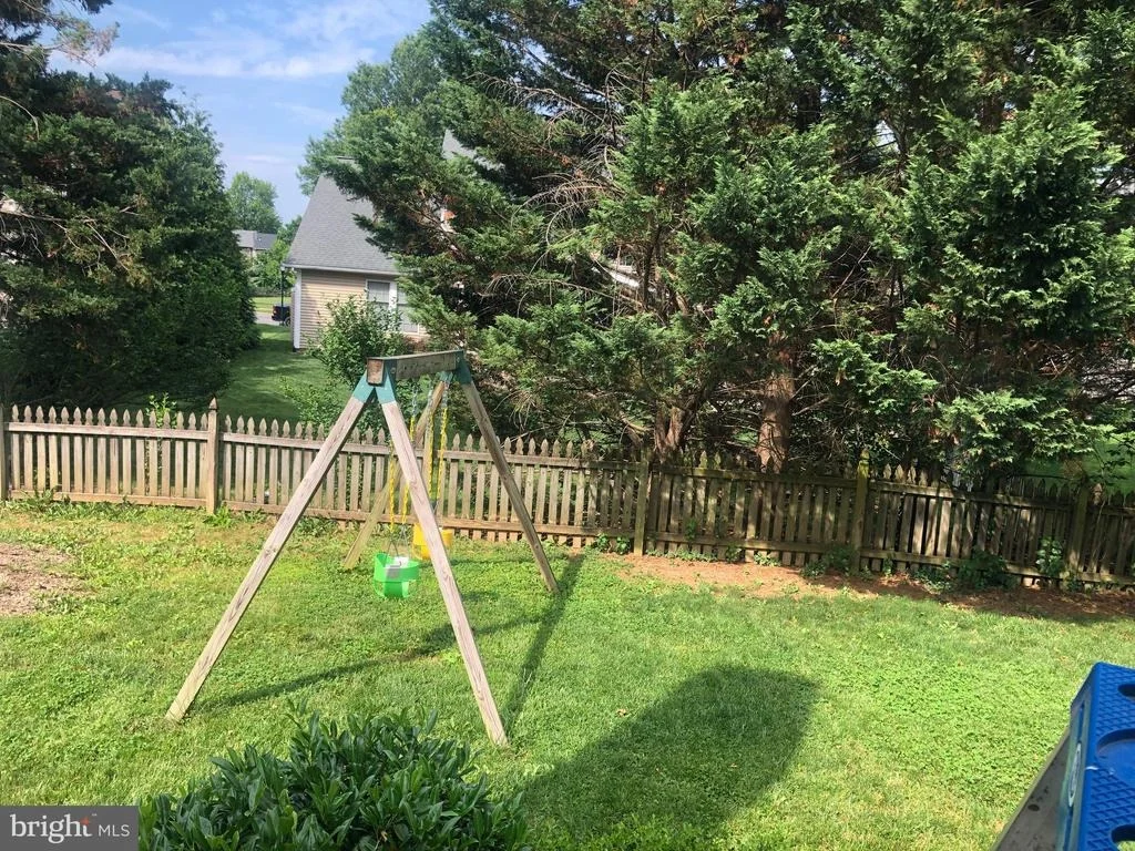 Photo of 2212 BANNER HILL ROAD