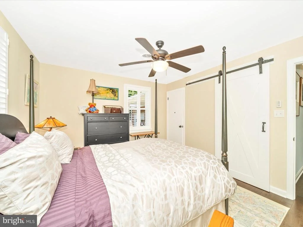 Photo of 903 MERCER PLACE