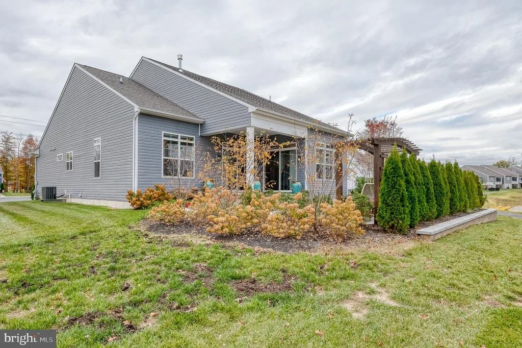 Photo of 2525 EASY STREET