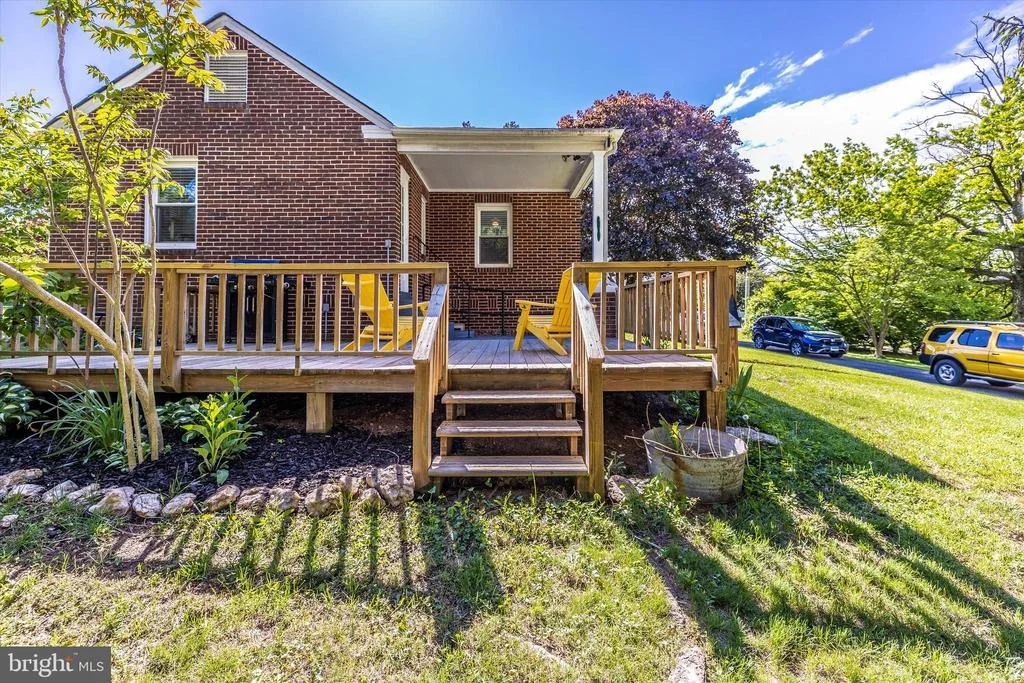 Photo of 25216 OAK DRIVE