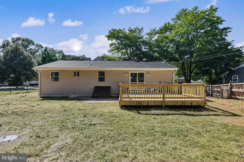 Photo of 15 PENNY LANE