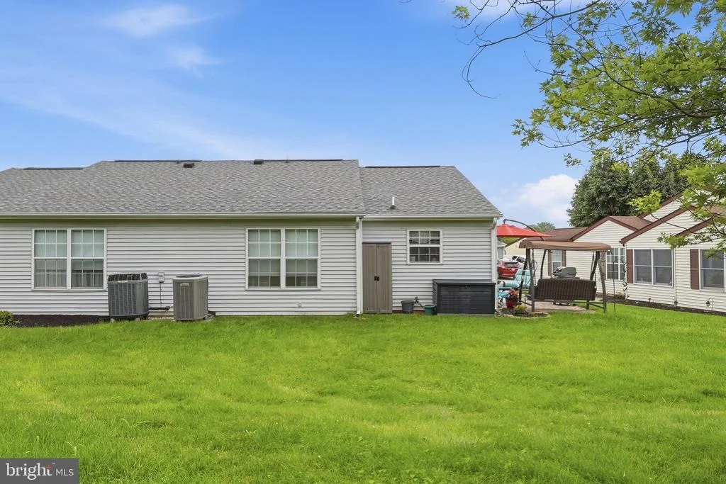 Photo of 5679 BARBERRY COURT