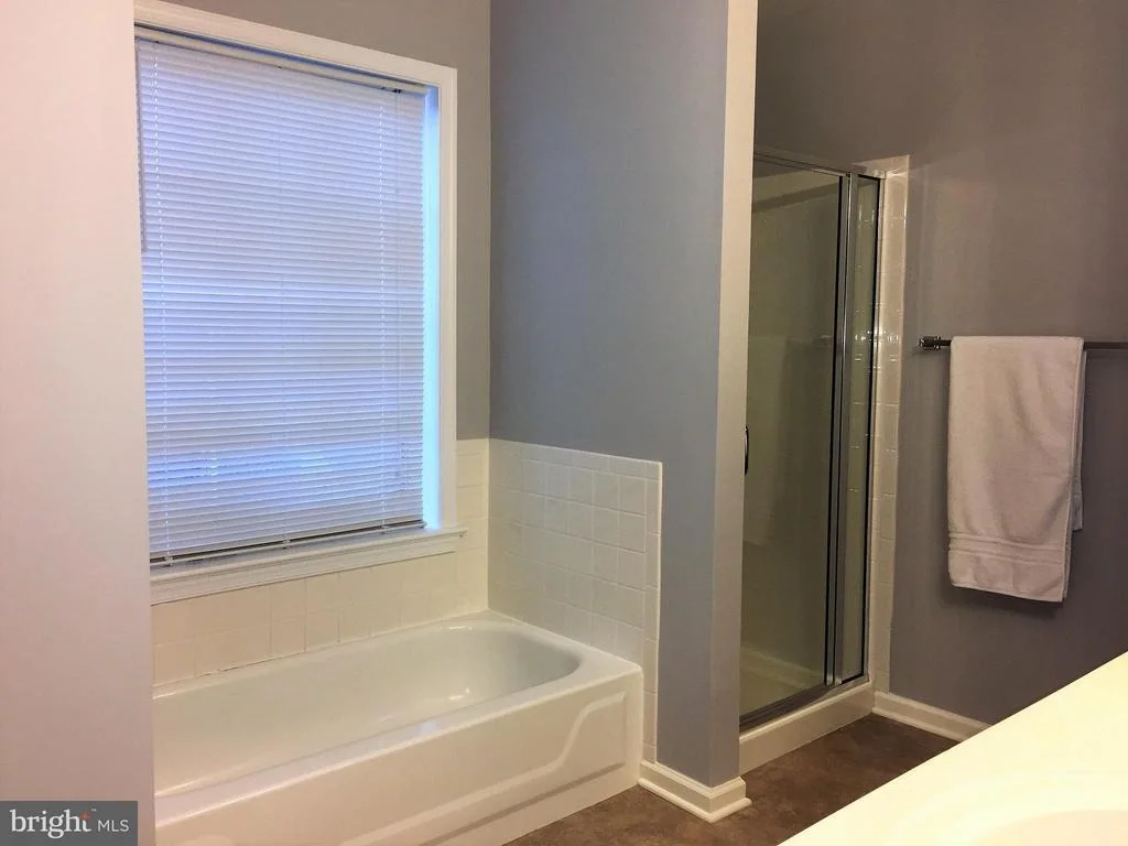 Photo of 102 IVY HILL DRIVE
