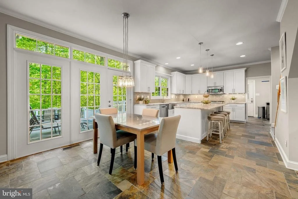 Photo of 40845 FOREST GLEN DRIVE