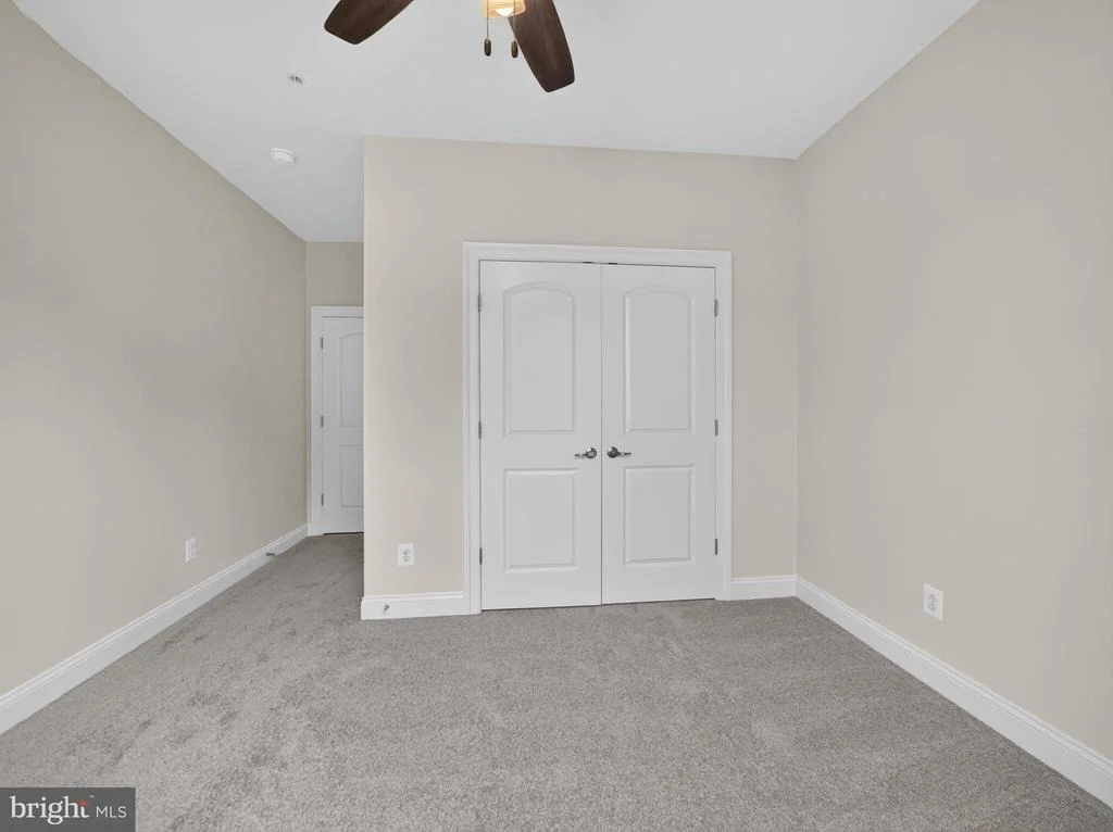 Photo of 3032 MOORE LANE