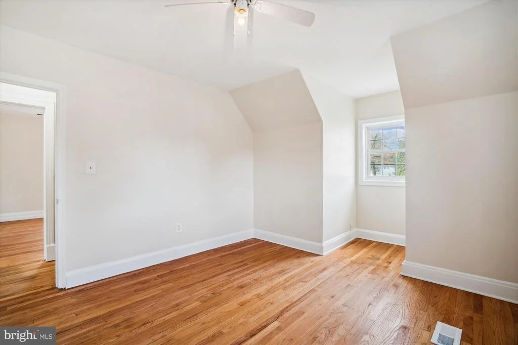 Photo of 9121 LANHAM SEVERN ROAD
