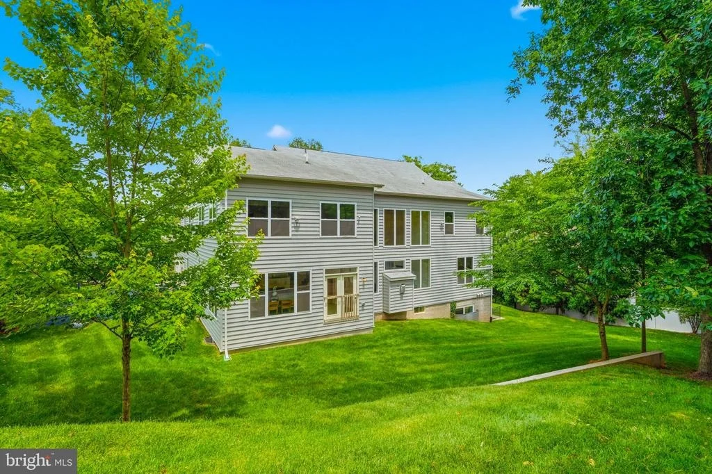 Photo of 7821 OLD FALLS ROAD
