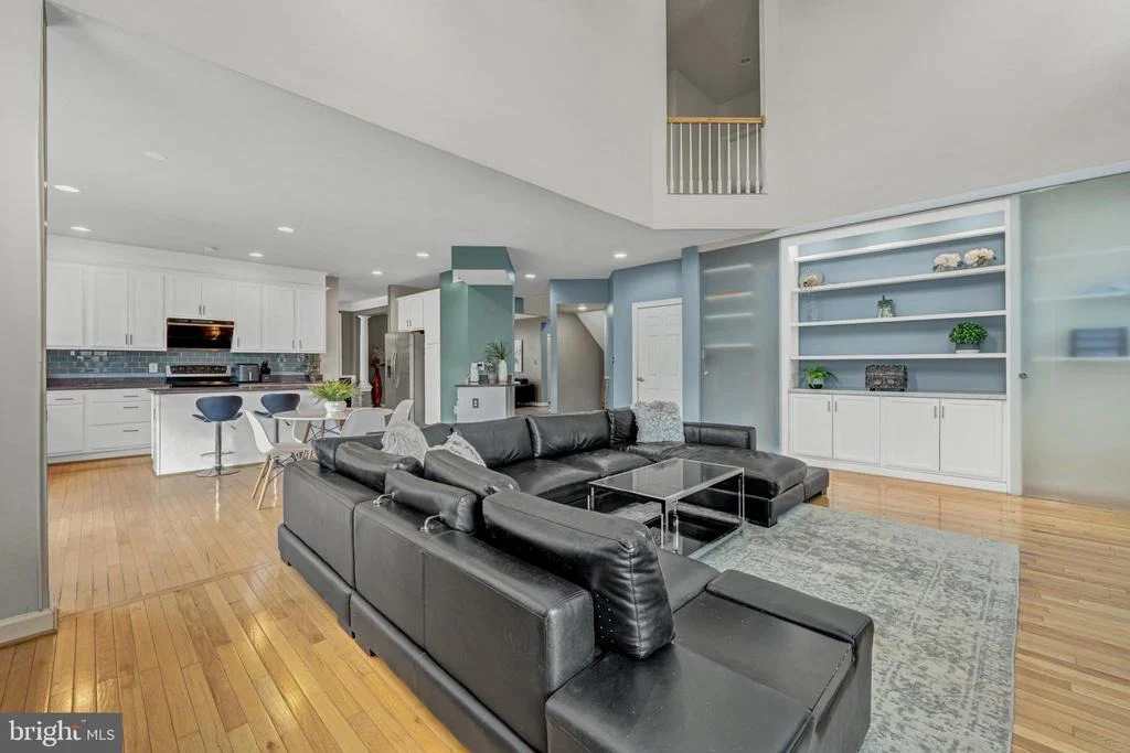 Photo of 42654 FRONTIER DRIVE