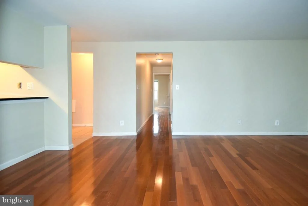 Photo of Unit 1782E at 1782 JONATHAN WAY