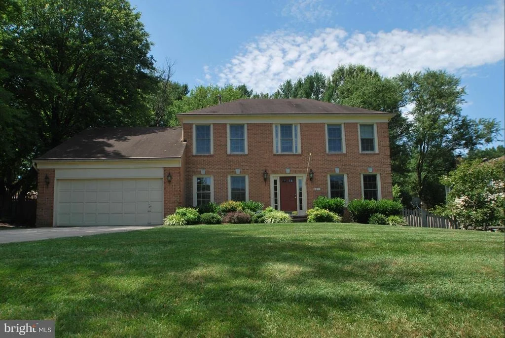Photo of 8911 OLD COURTHOUSE ROAD