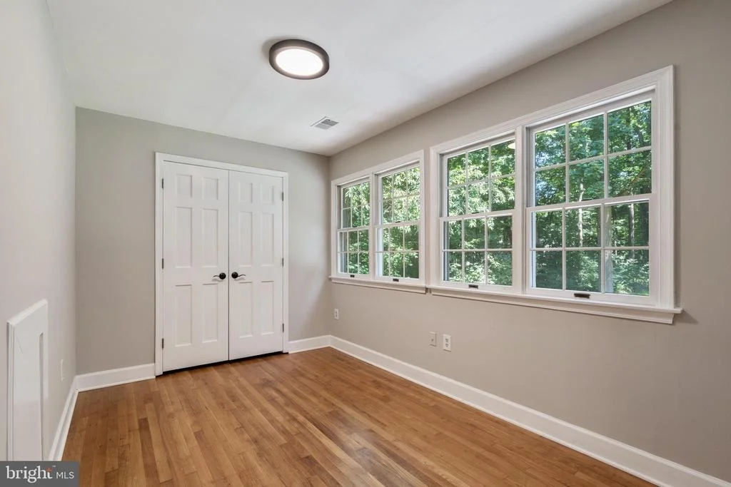 Photo of 10418 ADEL ROAD
