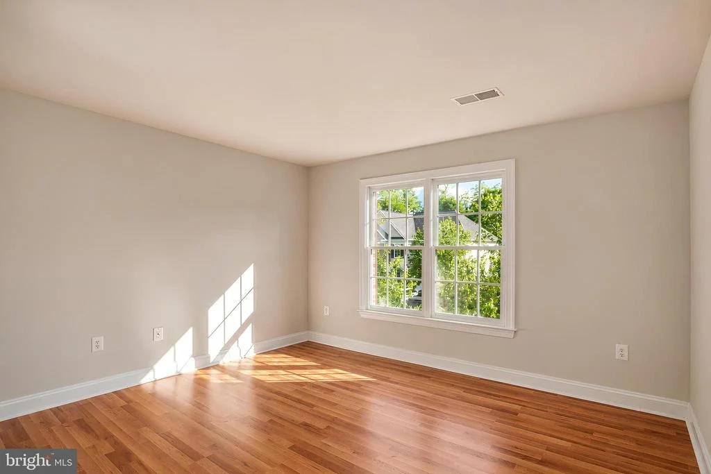 Photo of 42848 SIDNEY PLACE