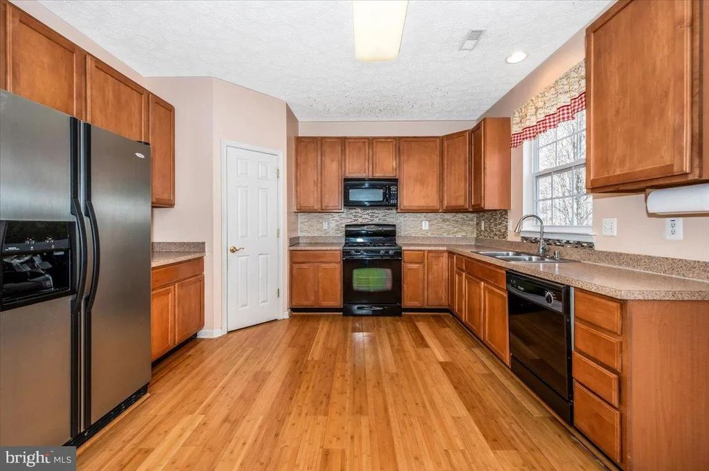 Photo of 575 WINDSONG DRIVE