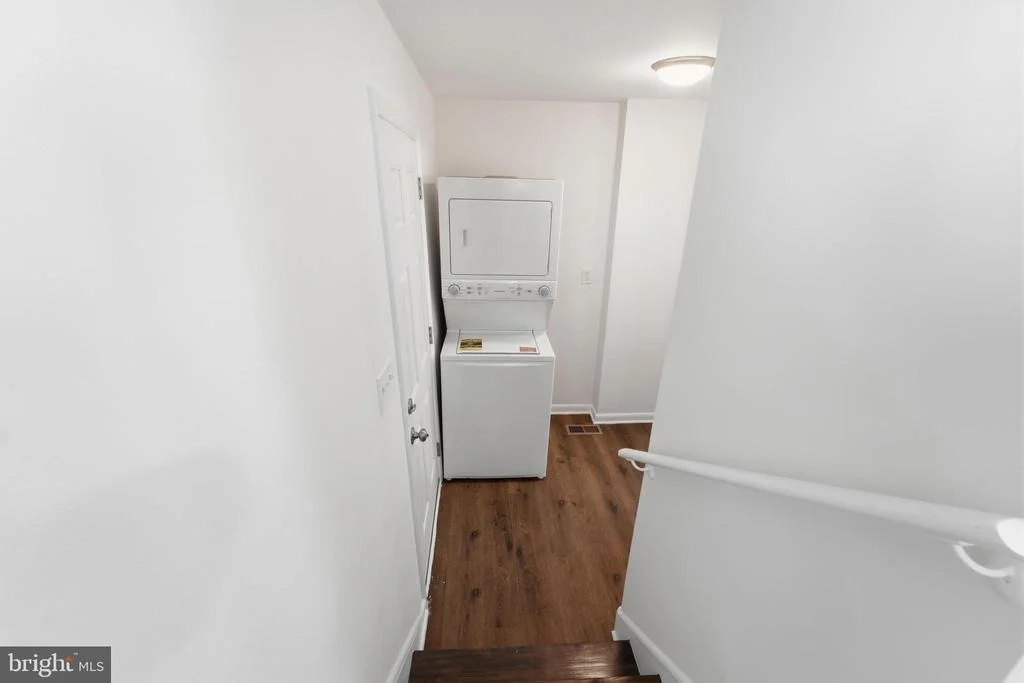 Photo of 1105 CHISWELL LANE