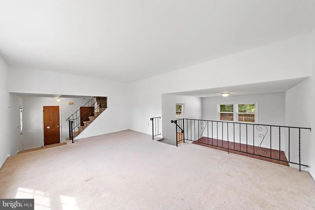 Photo of 52 COLLEEN CIRCLE