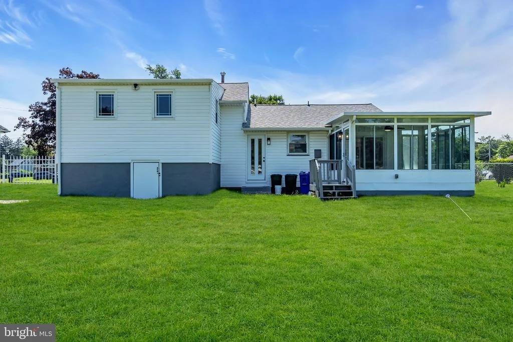 Photo of 103 CARVER DRIVE