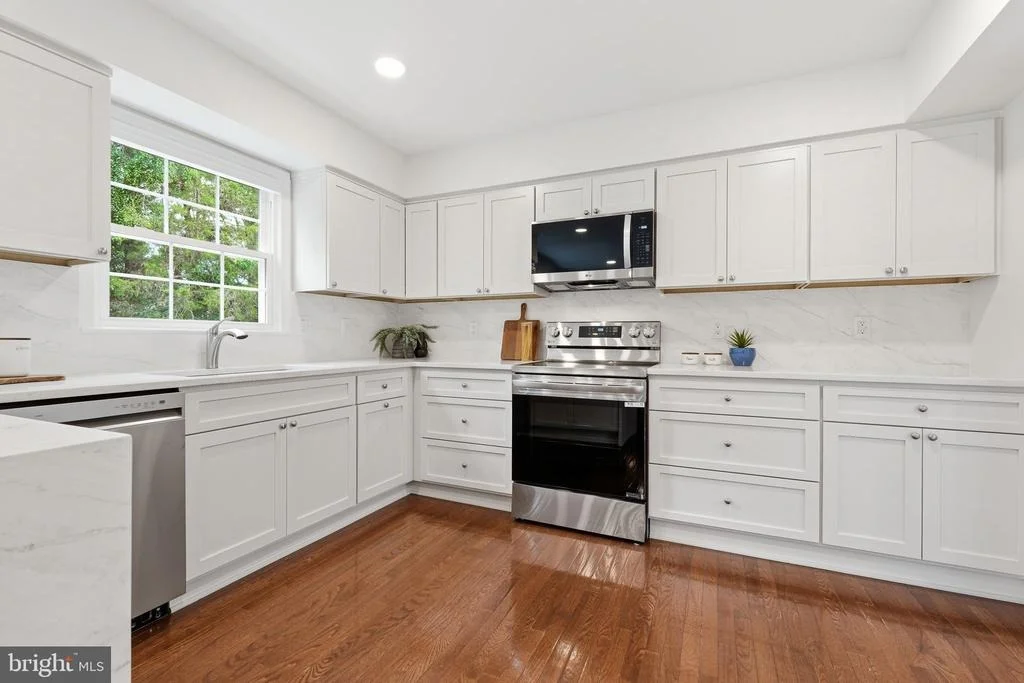 Photo of 1122 BETTSTRAIL WAY