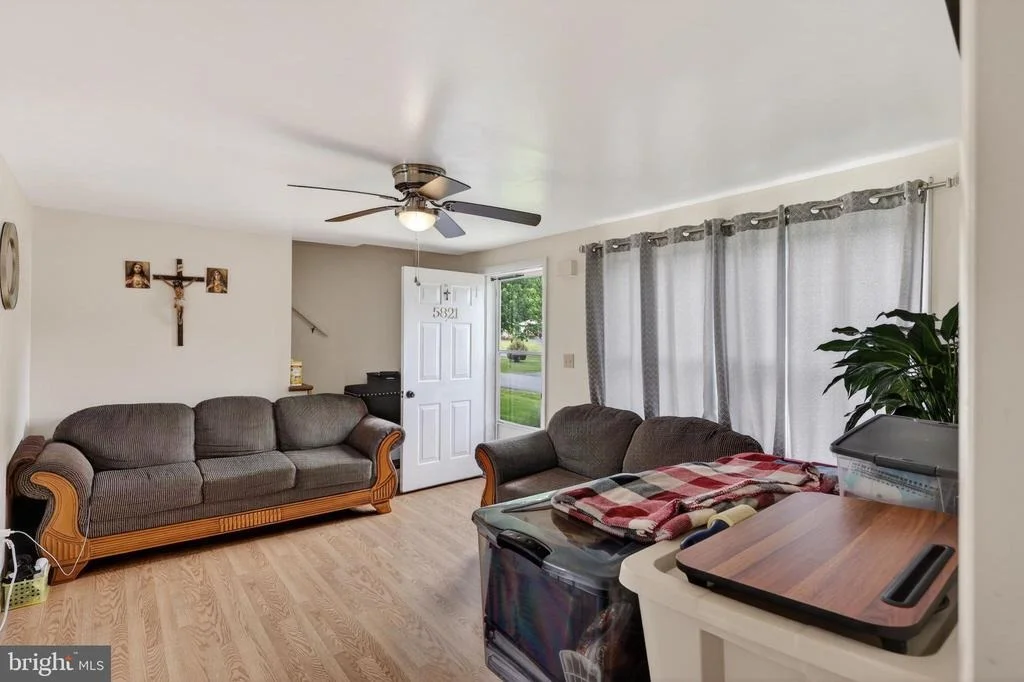 Photo of 5821 ROBIN STREET