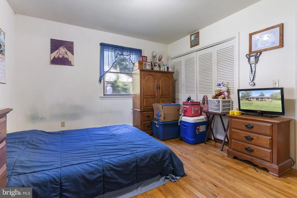 Photo of 5405 DUCLOS LANE