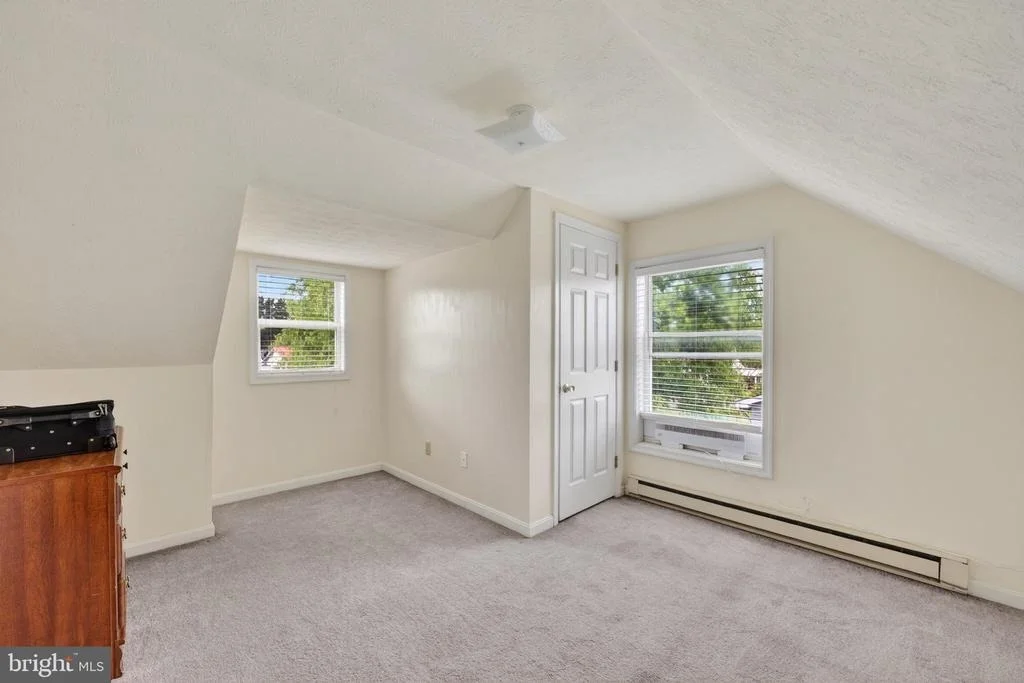 Photo of 5821 ROBIN STREET