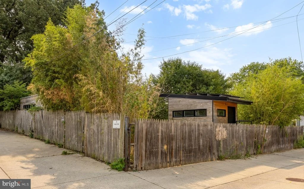 Photo of 21 EVARTS STREET NE