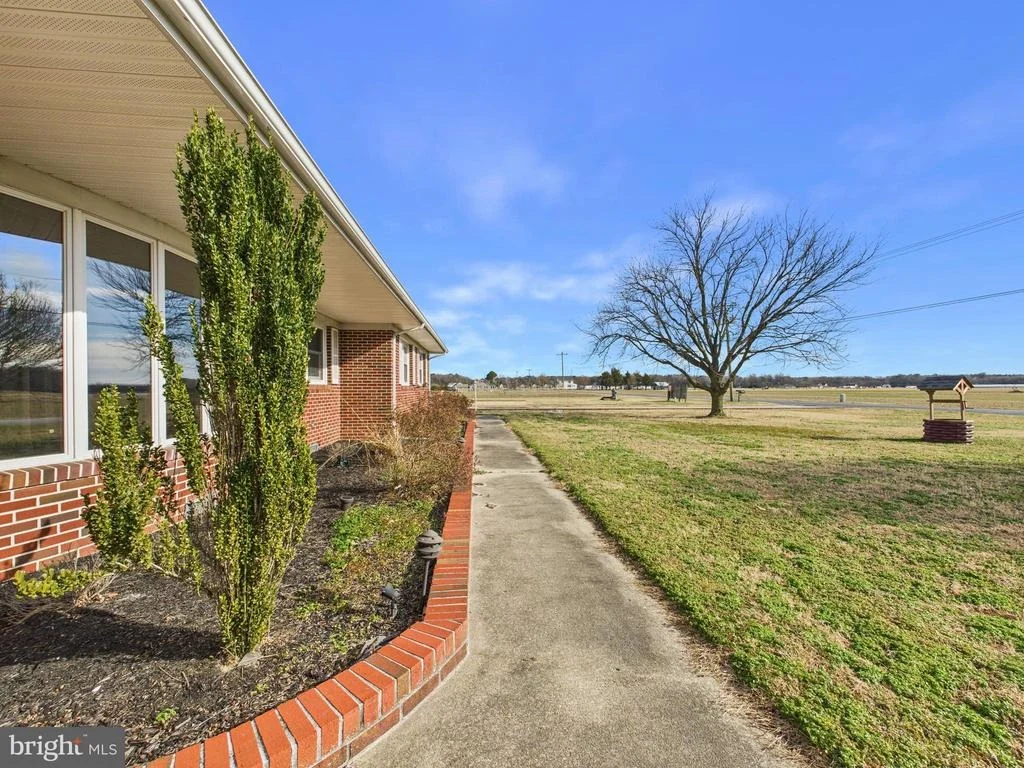 Photo of 28964 WALLER ROAD