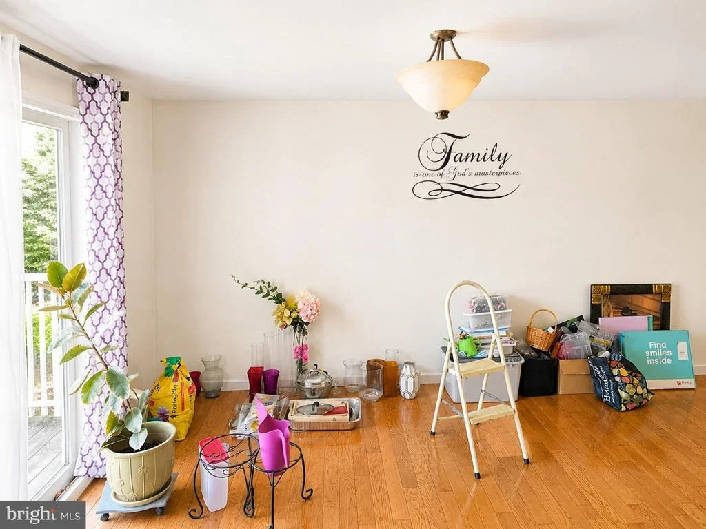Photo of 103 NIAGARA LANE