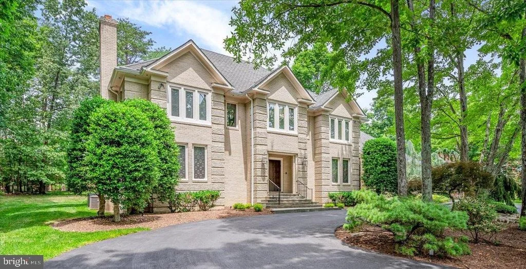 Photo of 10616 WILLOWBROOK DRIVE