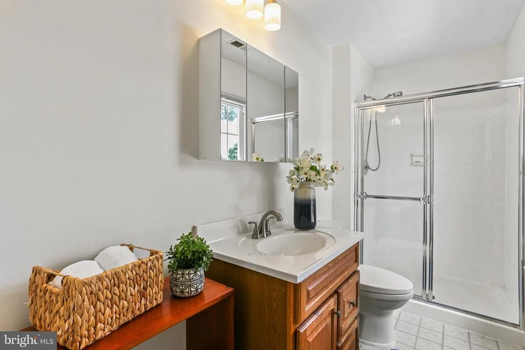 Photo of 4567 ROLLING MEADOWS WAY