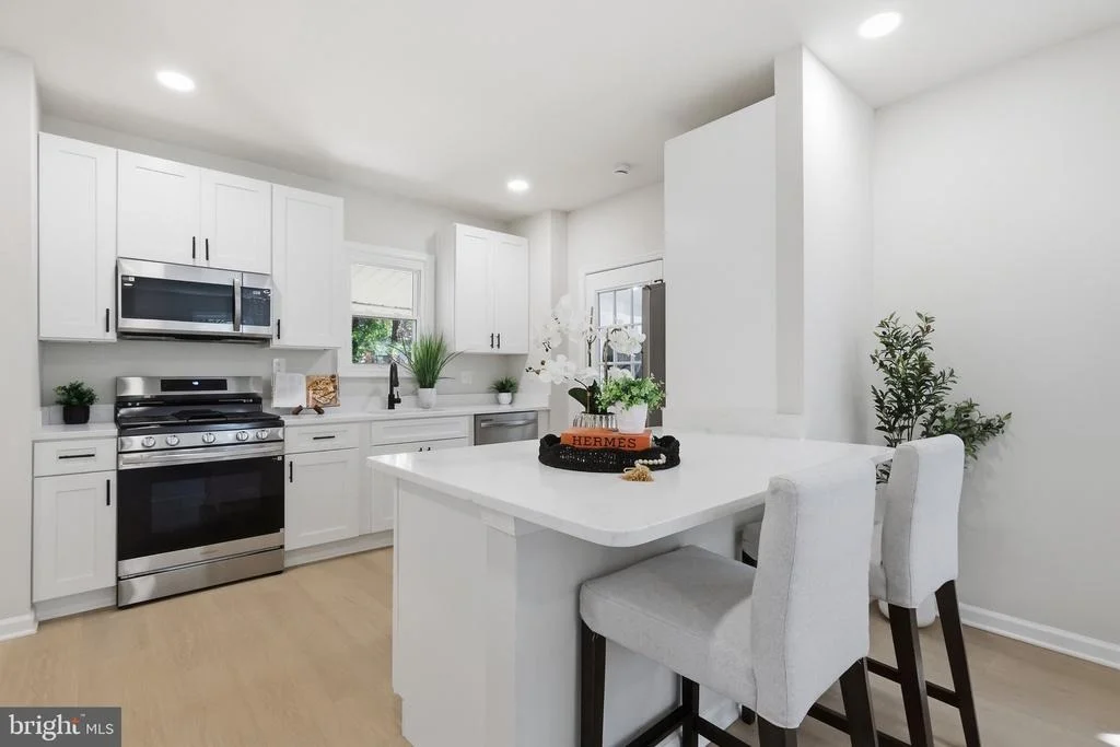 Photo of 805 WEST STREET