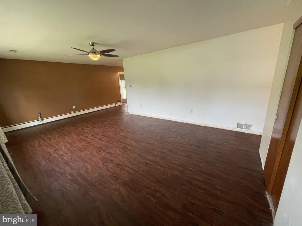 Photo of 1709 GODWIN DRIVE