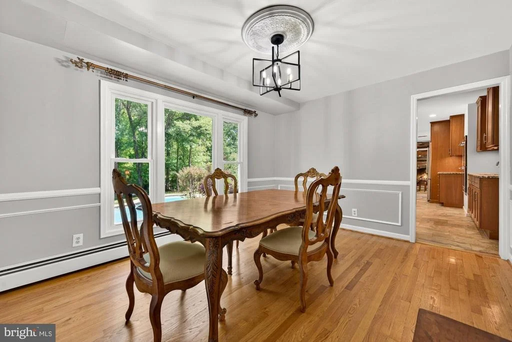 Photo of 11416 VALE ROAD