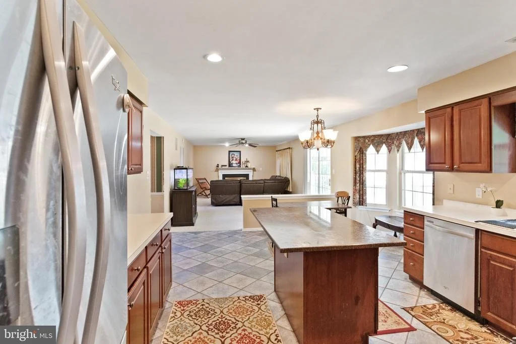 Photo of 7 CRYSTAL COURT