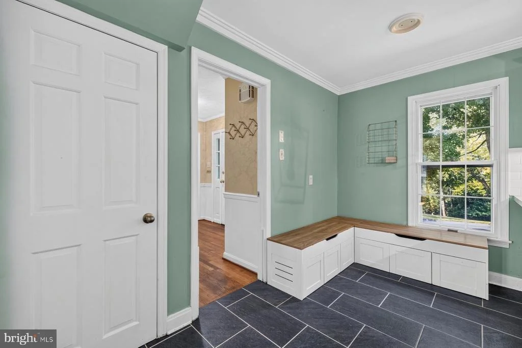 Photo of 608 BELLVIEW AVENUE